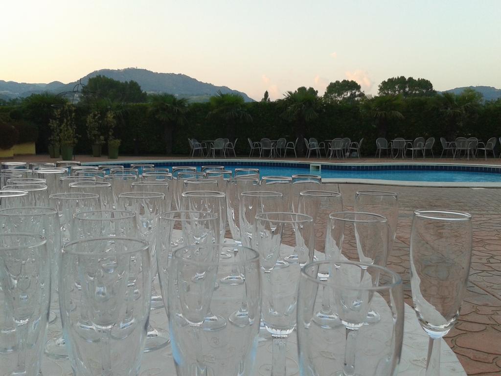 L'Isola Di Aurora Hotel Martirano Kültér fotó