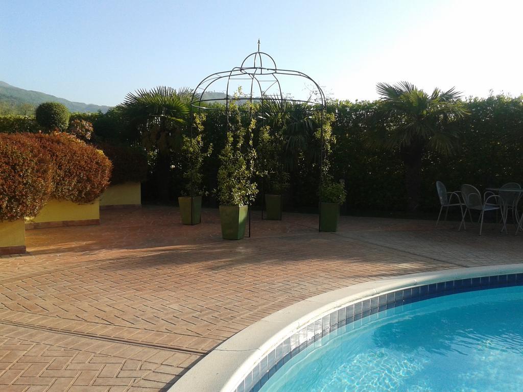 L'Isola Di Aurora Hotel Martirano Kültér fotó
